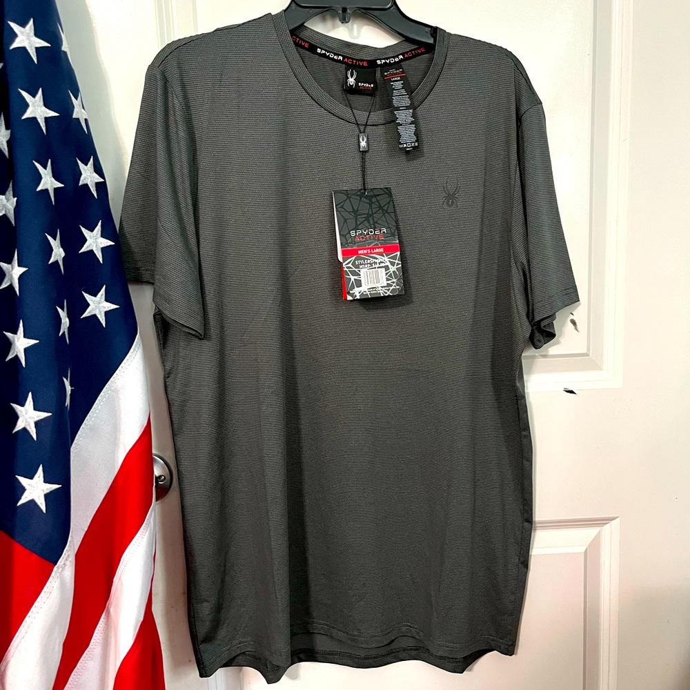 Men's Active Breathable Grey Shirt - New with Tags